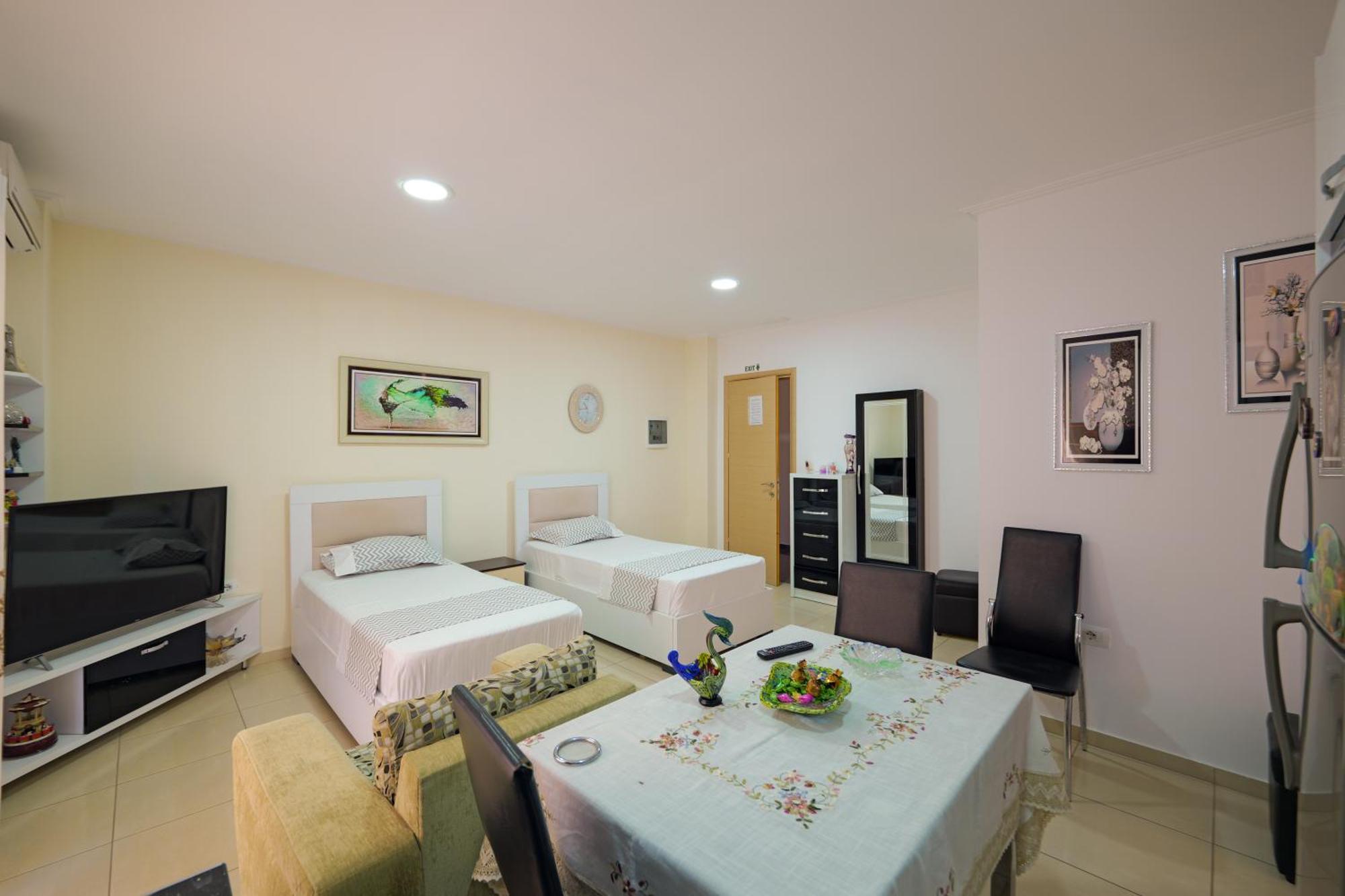Hotel Chris Ксамил Экстерьер фото